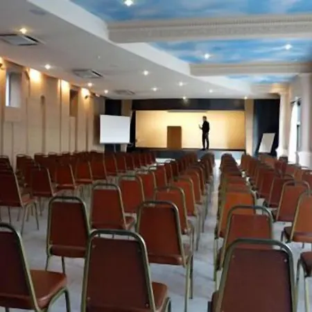 Authentic By Balladins - Rodez / Le Segala Baraqueville