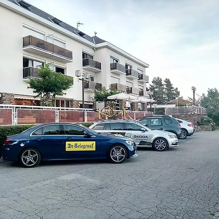 Authentic By Balladins - Rodez / Le Segala 3* Baraqueville