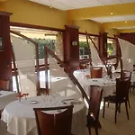 Authentic By Balladins – Rodez / Le Ségala Hotel Baraqueville