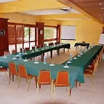 Authentic By Balladins – Rodez / Le Ségala 3* Baraqueville