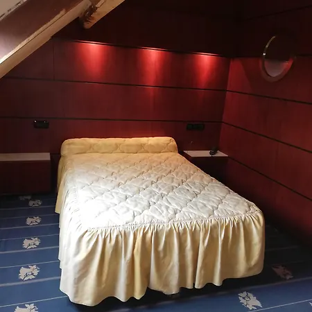Hotel Authentic By Balladins - Rodez / Le Segala 3*