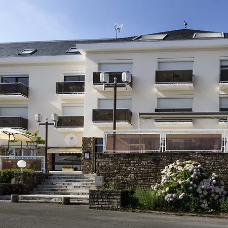 ホテル Authentic By Balladins - Rodez / Le Segala 3*