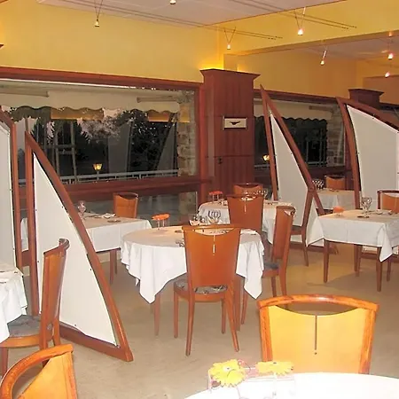 Authentic By Balladins - Rodez / Le Segala Baraqueville