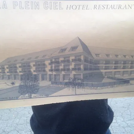 Authentic By Balladins – Rodez / Le Ségala Hotel Baraqueville