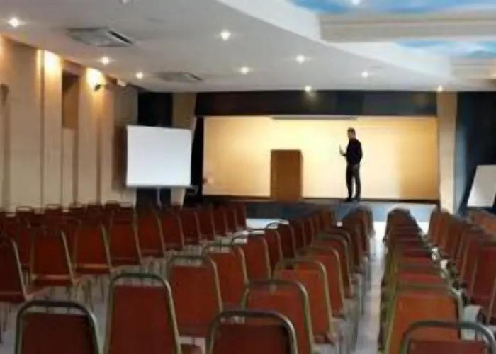 Authentic By Balladins - Rodez / Le Segala Hotel Baraqueville