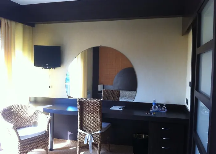 Authentic By Balladins - Rodez / Le Segala