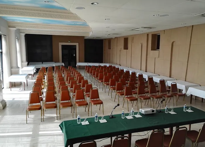 Authentic By Balladins - Rodez / Le Segala Hotel 3*