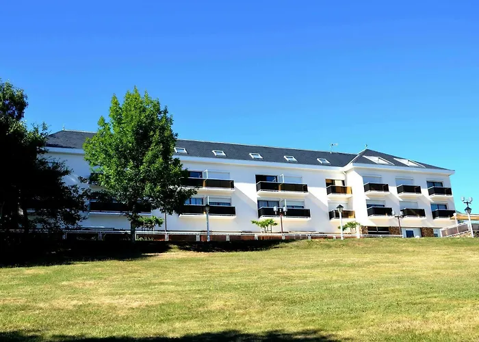 Authentic By Balladins - Rodez / Le Segala Baraqueville