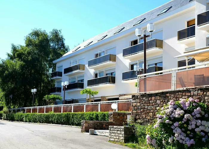 Authentic By Balladins - Rodez / Le Segala Hotel Baraqueville