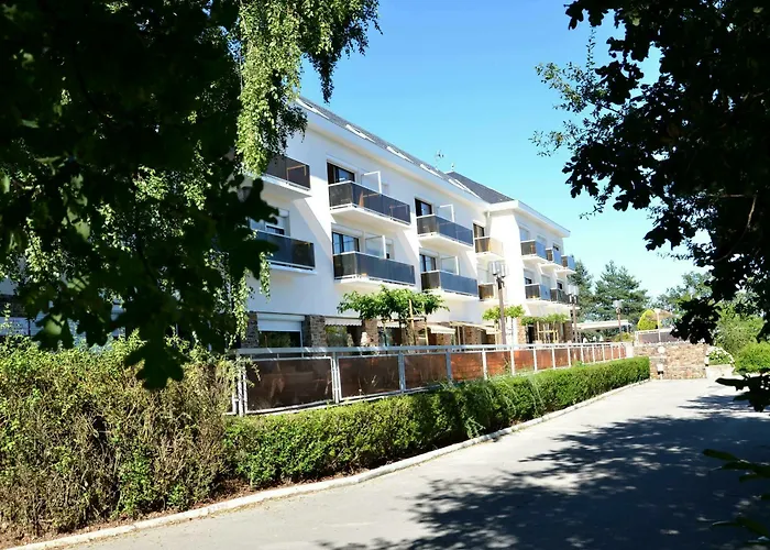 Hotel Authentic By Balladins - Rodez / Le Segala